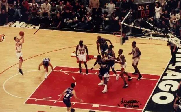  爵士博扬三分绝杀雷霆，赛后直言目标锁定八强  