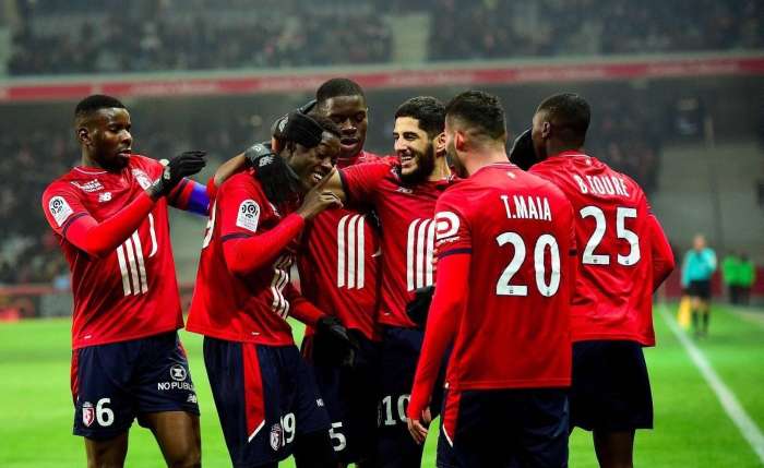  沙尔克零四换帅如换刀首战告捷